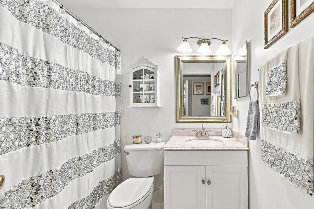 5450 VERONA DRIVE #H Boynton Beach, FL 33437