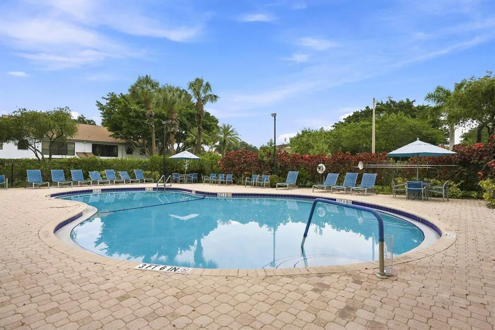5450 VERONA DRIVE #H Boynton Beach, FL 33437