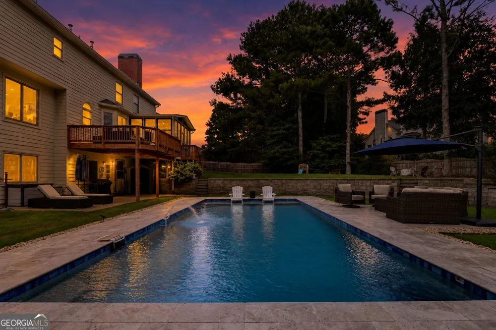 2642 Dunmoore DR Snellville, GA 30078