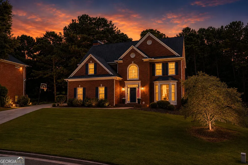 2642 Dunmoore DR Snellville, GA 30078
