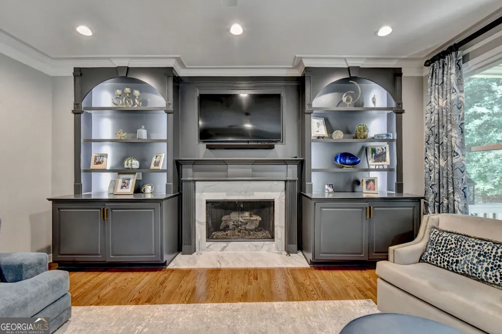 2642 Dunmoore DR Snellville, GA 30078