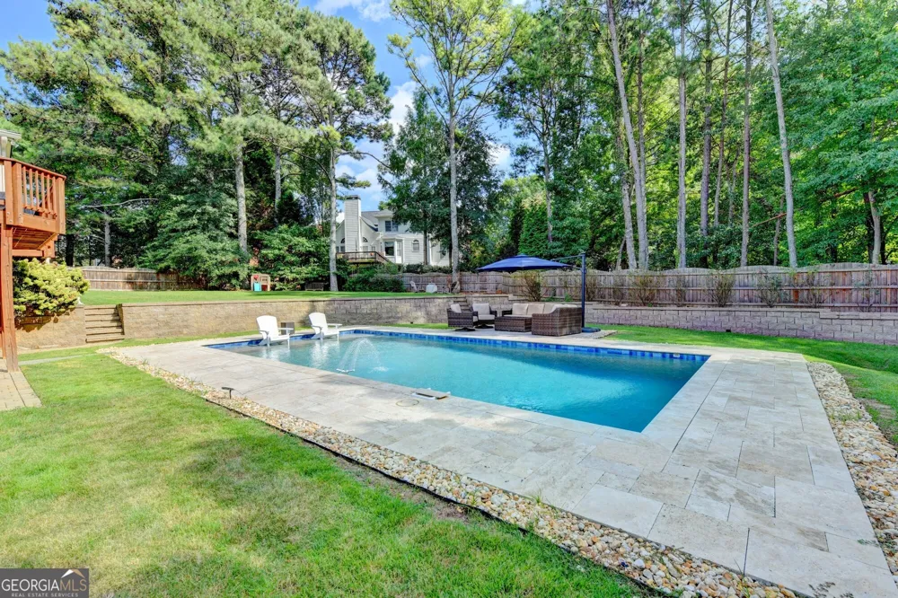 2642 Dunmoore DR Snellville, GA 30078