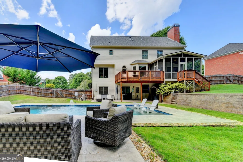2642 Dunmoore DR Snellville, GA 30078