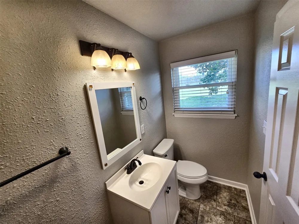 106 W 31 PLACE S Sand Springs, OK 74063