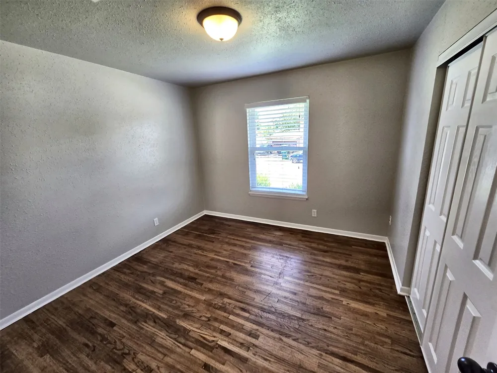 106 W 31 PLACE S Sand Springs, OK 74063