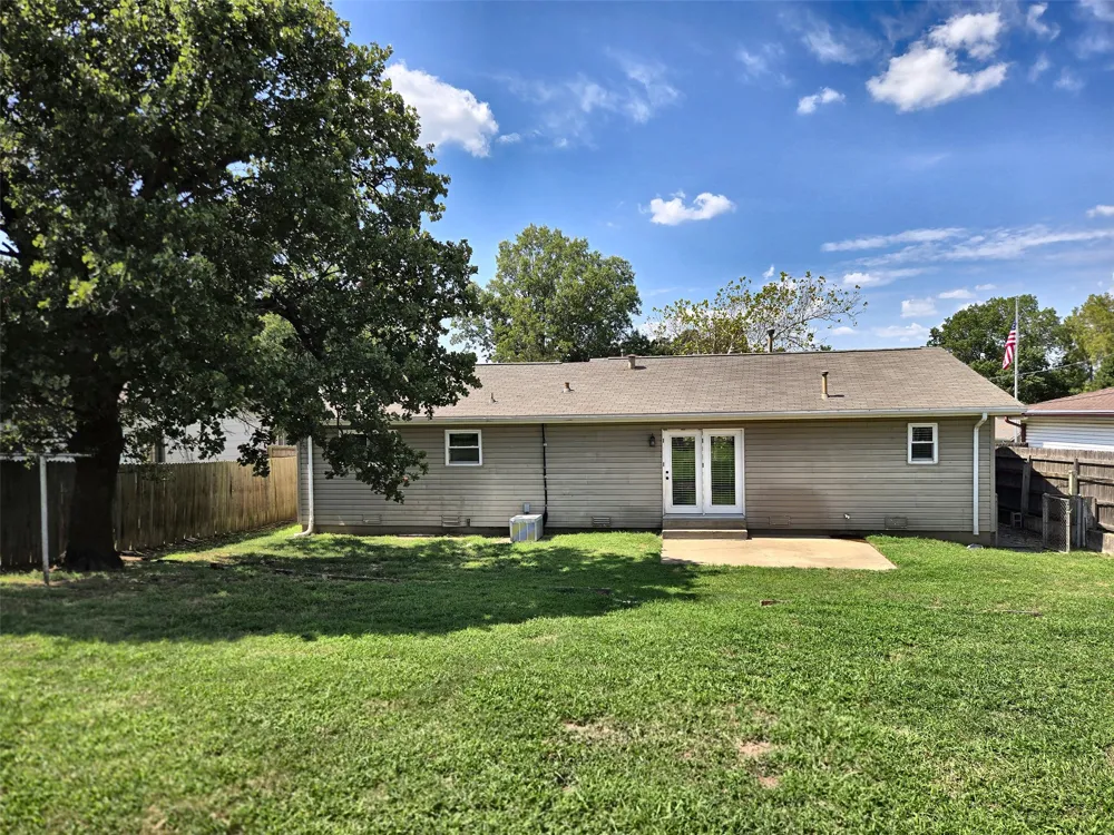 106 W 31 PLACE S Sand Springs, OK 74063