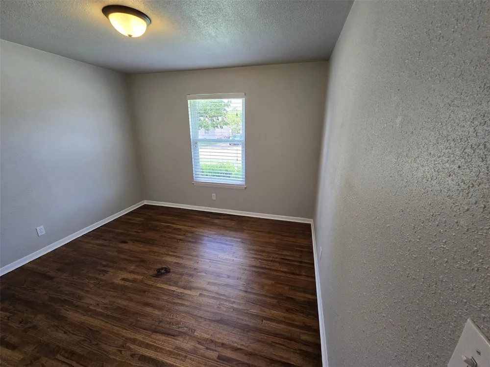 106 W 31 PLACE S Sand Springs, OK 74063
