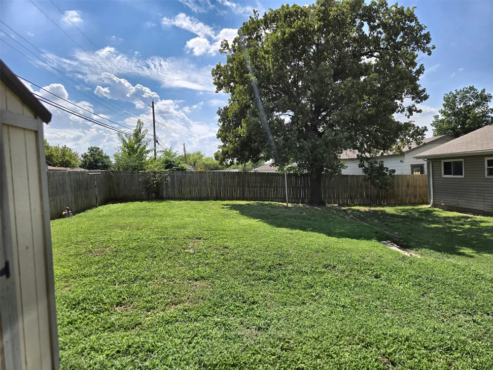 106 W 31 PLACE S Sand Springs, OK 74063