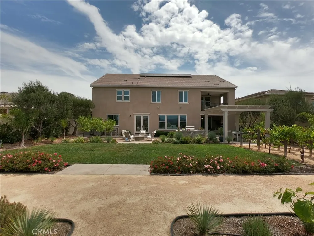 39789 Larkspur Temecula, CA 92591