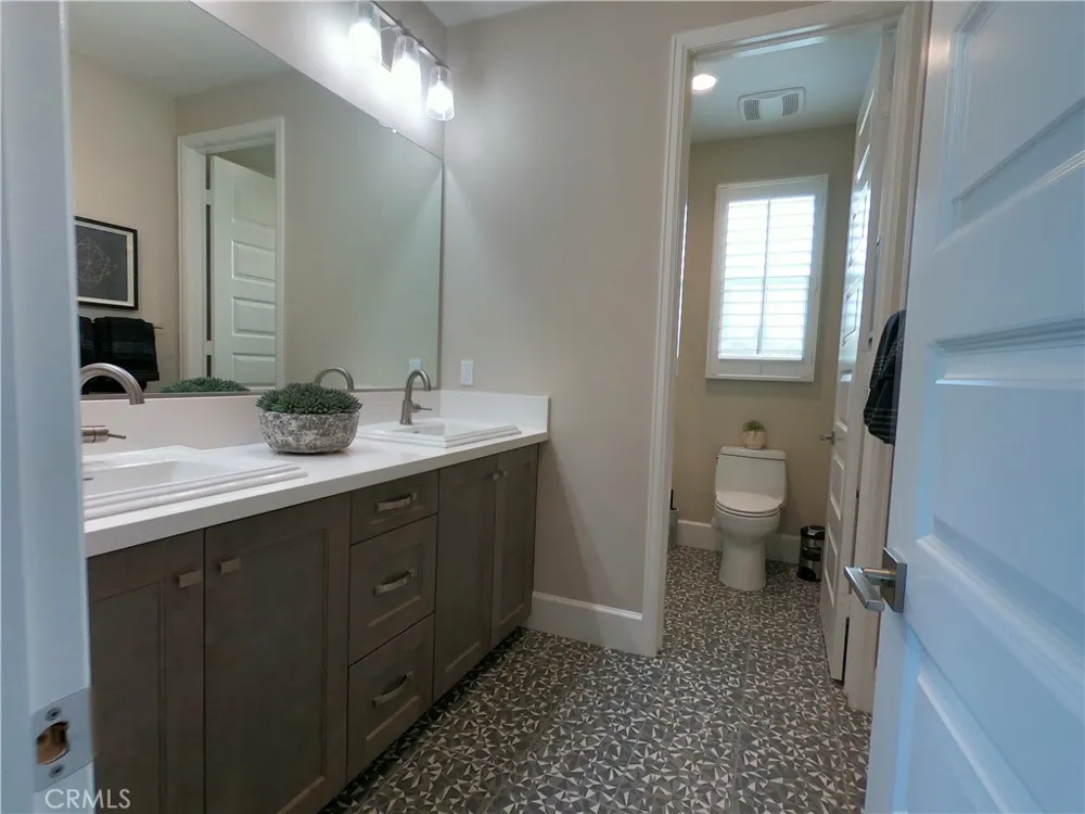 39789 Larkspur Temecula, CA 92591