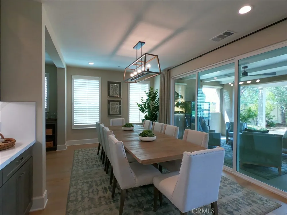 39789 Larkspur Temecula, CA 92591