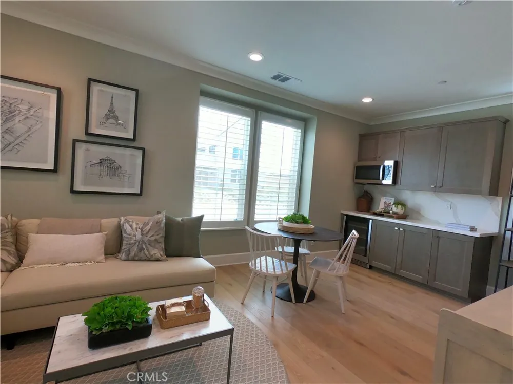 39789 Larkspur Temecula, CA 92591