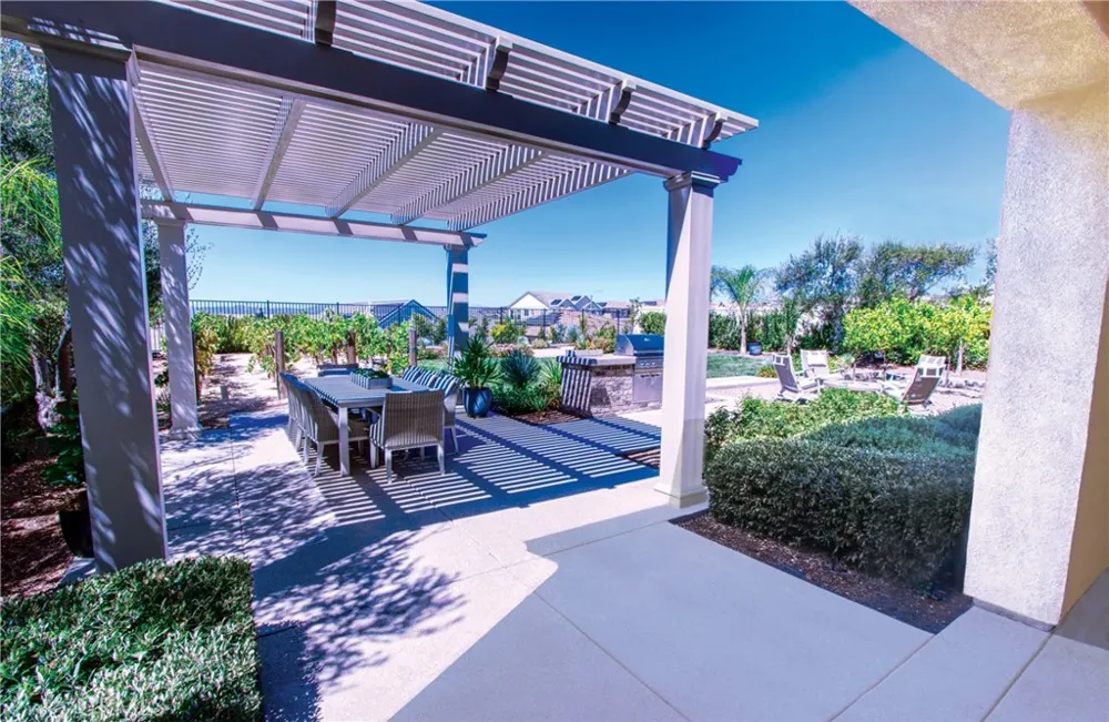 39789 Larkspur Temecula, CA 92591