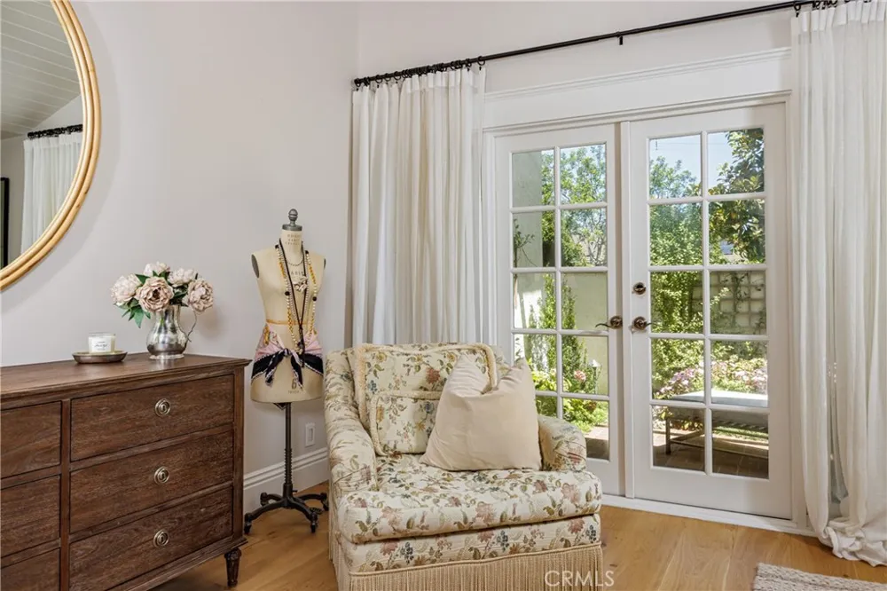 7 Jetty Drive Newport Beach, CA 92625