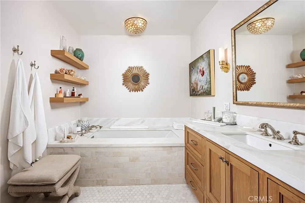 7 Jetty Drive Newport Beach, CA 92625