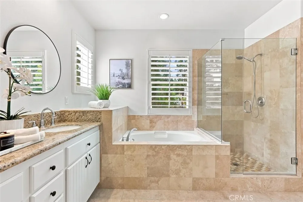8 Dahlia Irvine, CA 92618