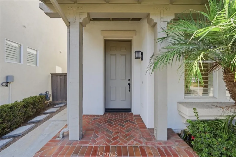 8 Dahlia Irvine, CA 92618