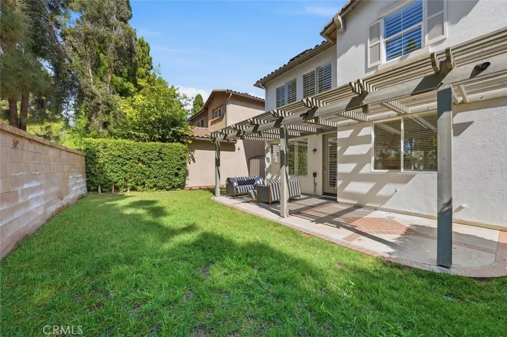 8 Dahlia Irvine, CA 92618