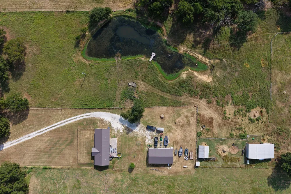 11067 County Road 1550 Road Ada, OK 74820