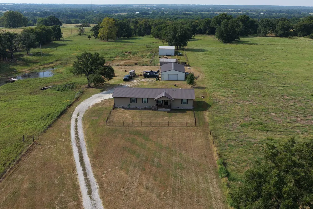 11067 County Road 1550 Road Ada, OK 74820