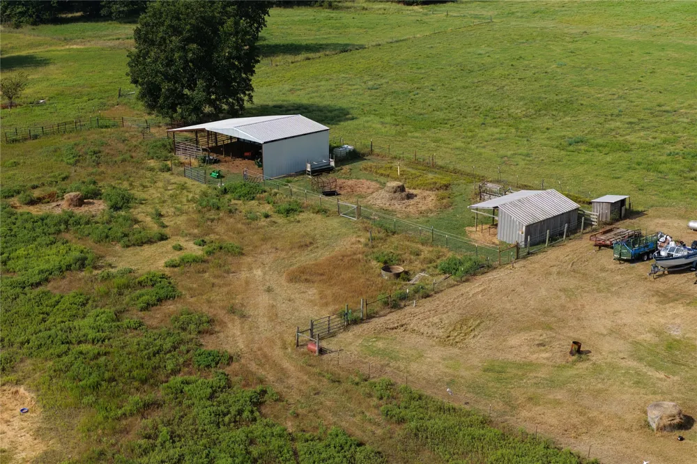 11067 County Road 1550 Road Ada, OK 74820