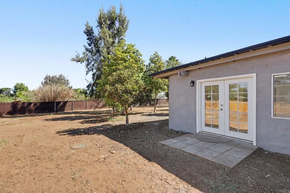 2131 Rose Fern Lane Ramona, CA 92065