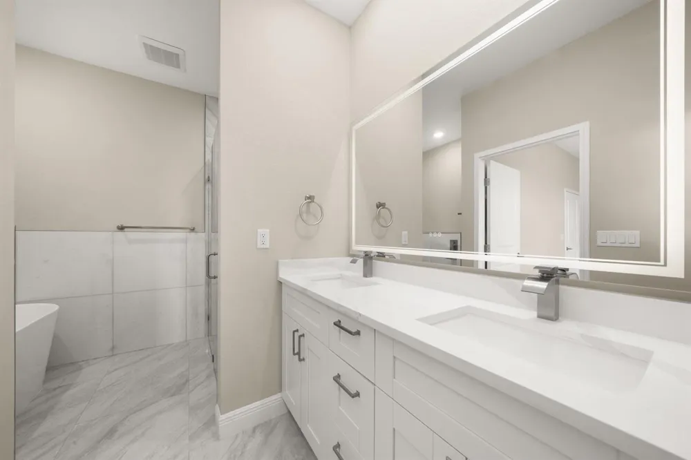 525 GLEN MAR CIRCLE Sebring, FL 33876