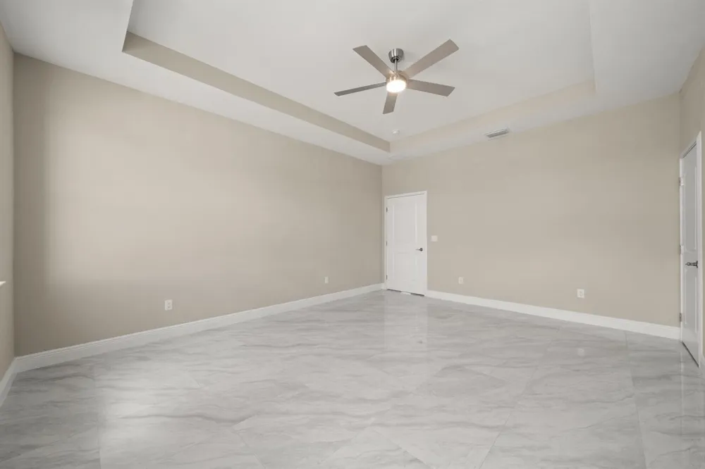 525 GLEN MAR CIRCLE Sebring, FL 33876