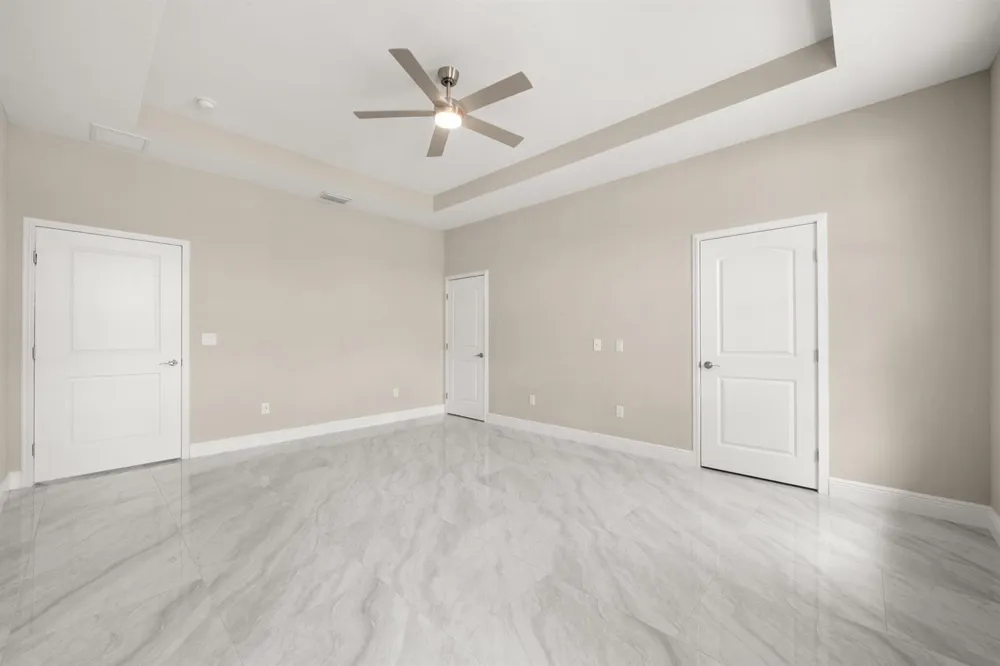 525 GLEN MAR CIRCLE Sebring, FL 33876