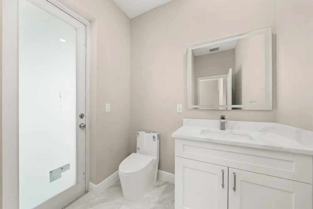 525 GLEN MAR CIRCLE Sebring, FL 33876
