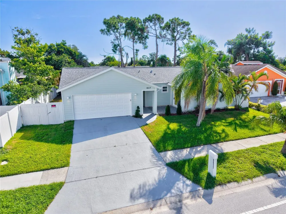6617 MAUNA LOA BOULEVARD Sarasota, FL 34241
