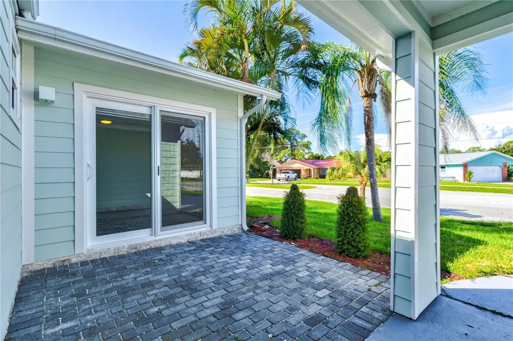 6617 MAUNA LOA BOULEVARD Sarasota, FL 34241