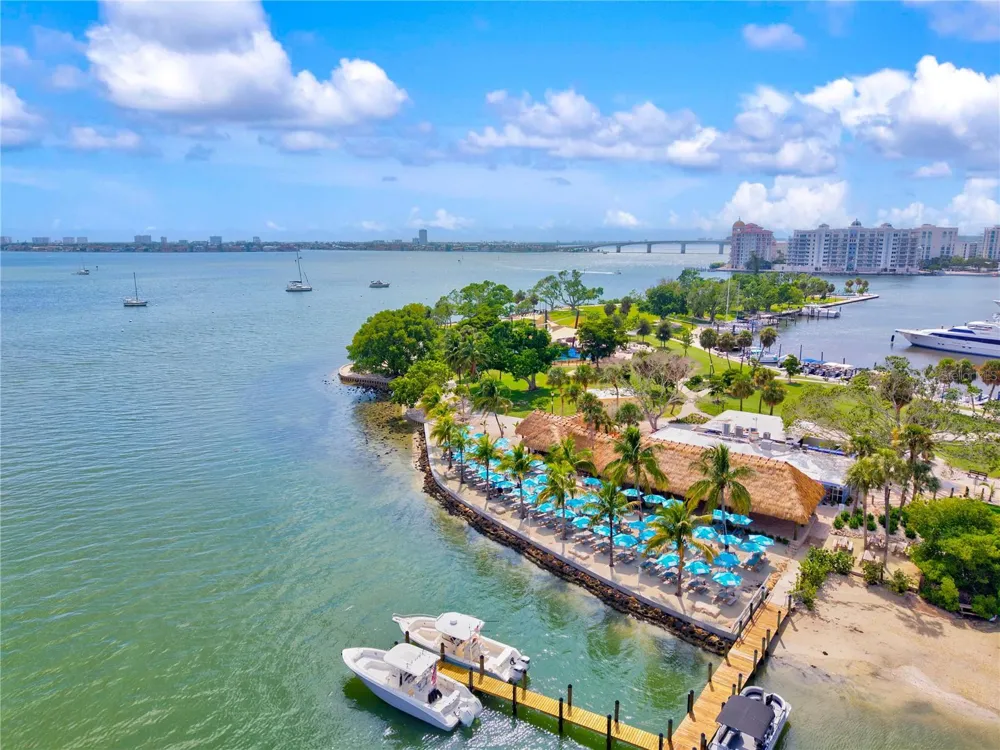 6617 MAUNA LOA BOULEVARD Sarasota, FL 34241