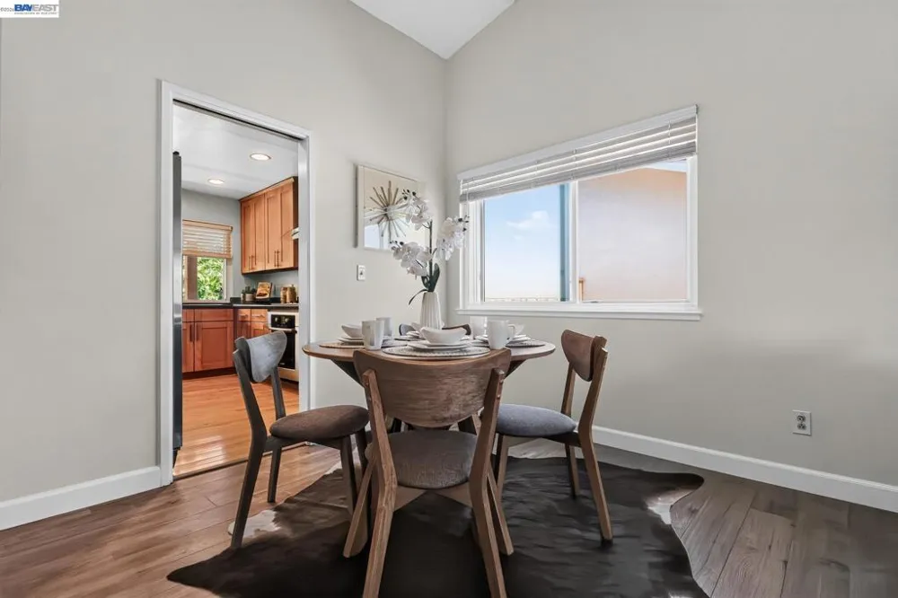 816 Catalina Dr Livermore, CA 94550