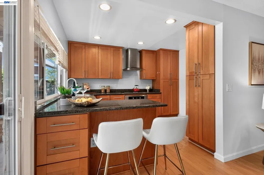 816 Catalina Dr Livermore, CA 94550