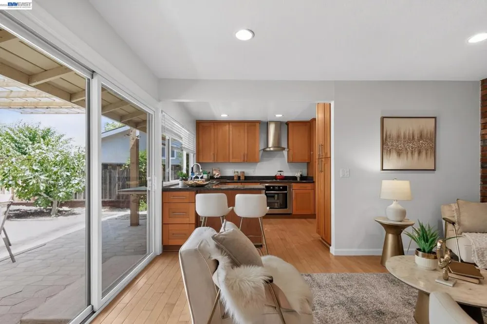 816 Catalina Dr Livermore, CA 94550