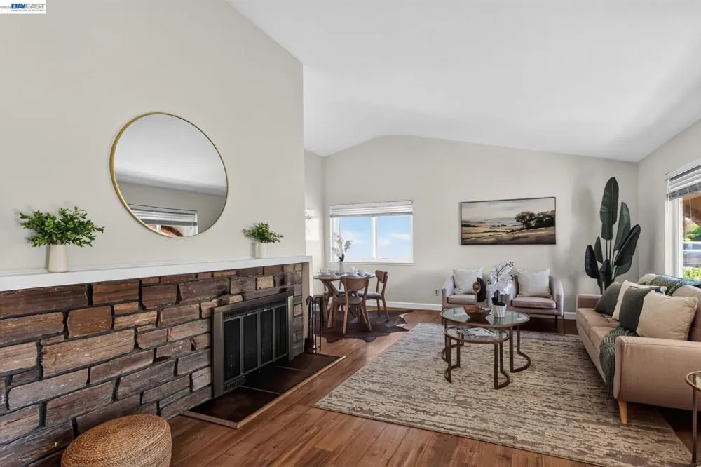 816 Catalina Dr Livermore, CA 94550
