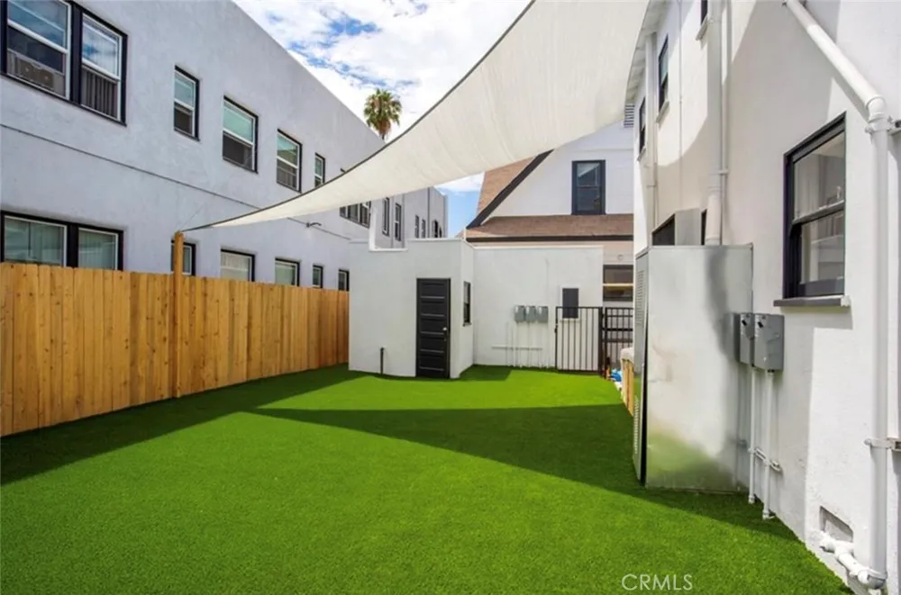 522 5th St Long Beach, CA 90802