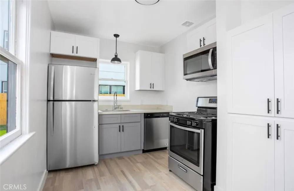 522 5th St Long Beach, CA 90802