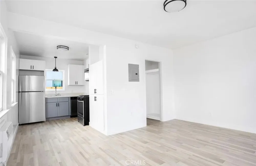 522 5th St Long Beach, CA 90802