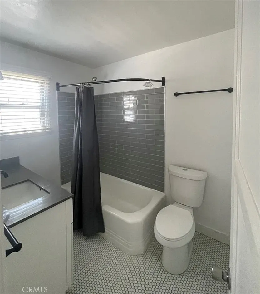 522 5th St Long Beach, CA 90802