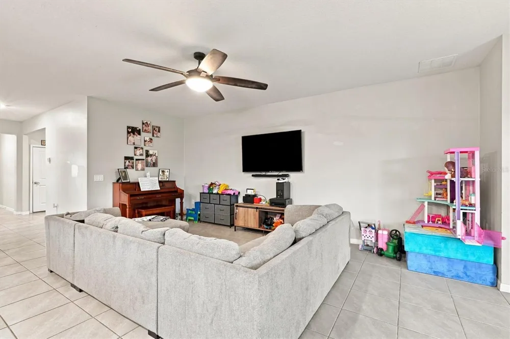 5310 SUNSHINE DRIVE Wildwood, FL 34785