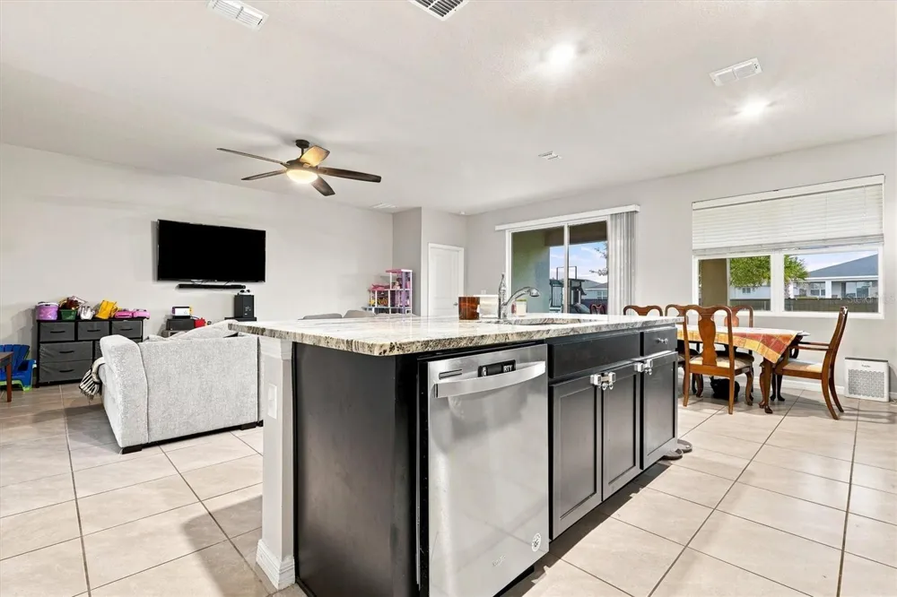 5310 SUNSHINE DRIVE Wildwood, FL 34785