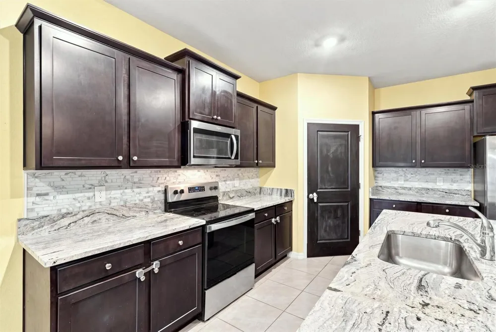 5310 SUNSHINE DRIVE Wildwood, FL 34785