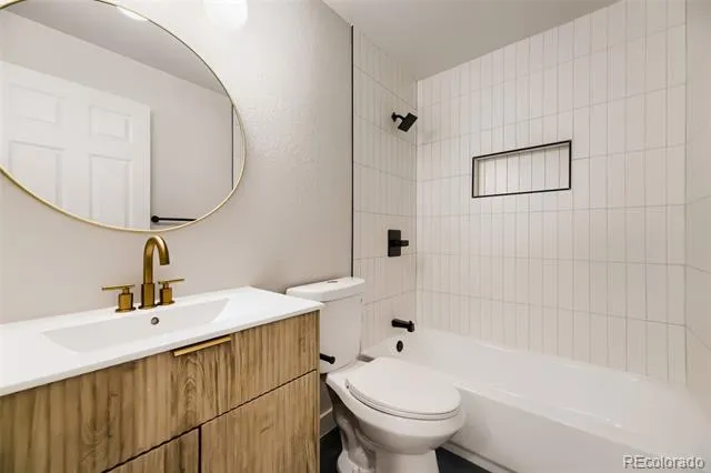 4710 Enid Way Denver, CO 80239