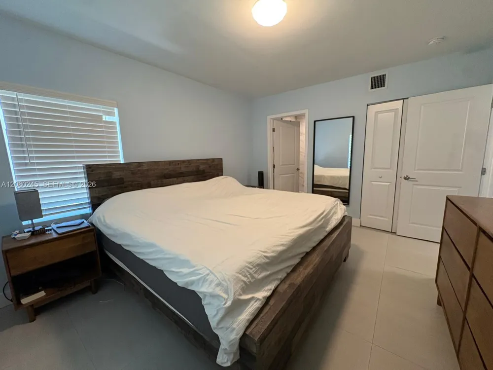 5911 SW 62nd Ter South Miami, FL 33143