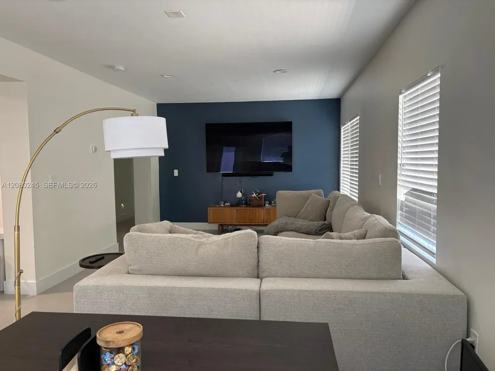 5911 SW 62nd Ter South Miami, FL 33143