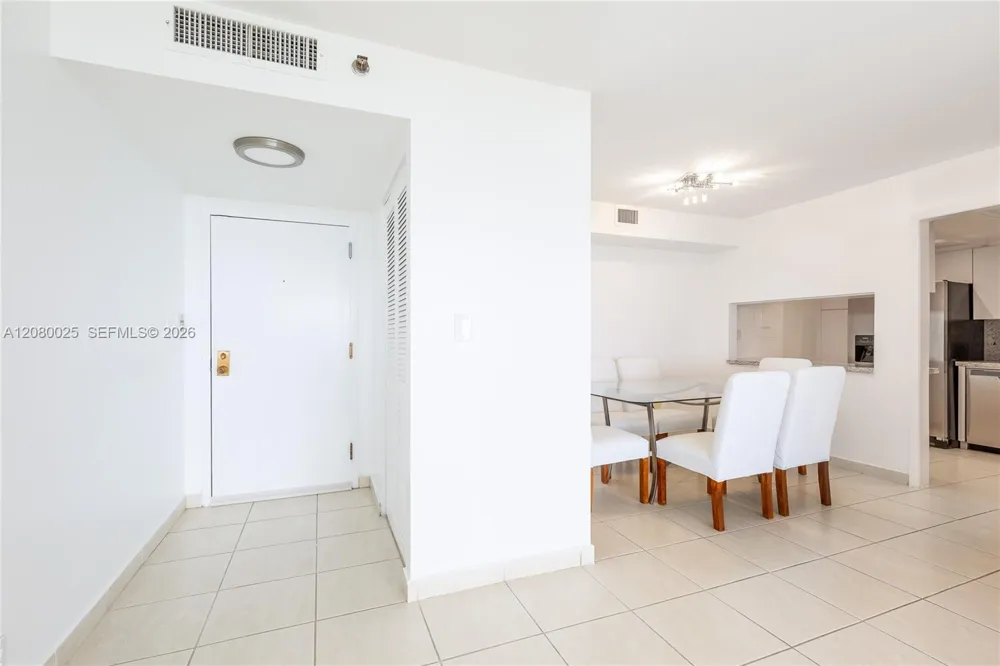 2000 Towerside Ter #1103 Miami, FL 33138
