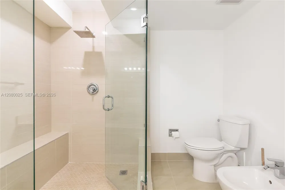 2000 Towerside Ter #1103 Miami, FL 33138