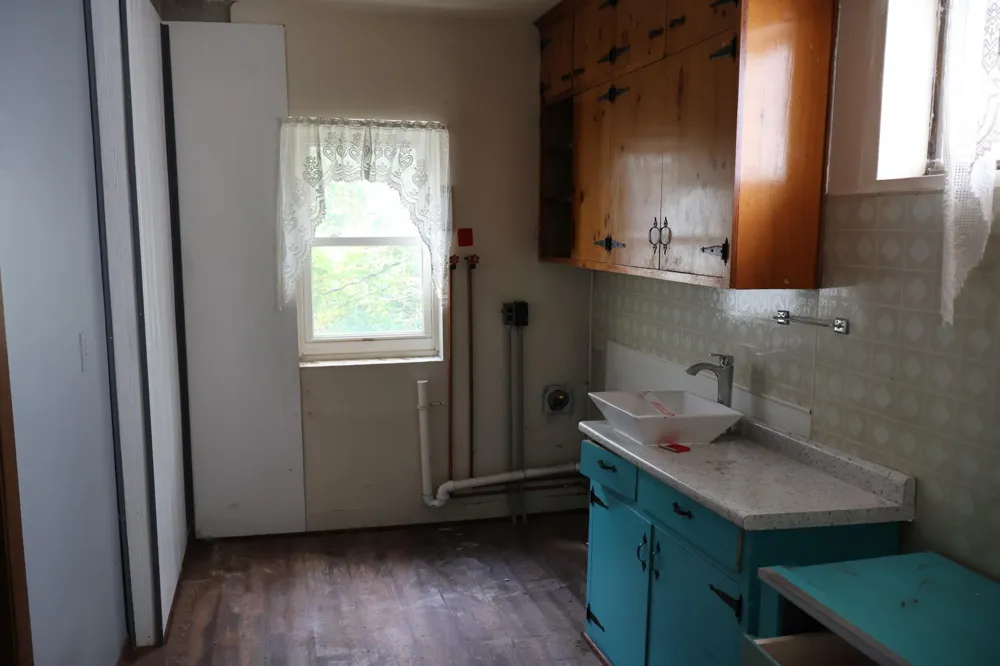100 2nd Street Alma, WI 54610